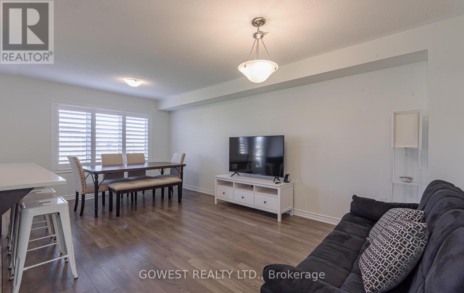 45 Stother Crescent, Bracebridge, Ontario  P1L 0G2 - Photo 8 - X12470719