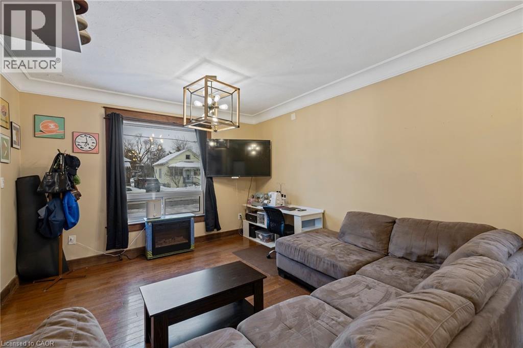 4731 Third Avenue, Niagara Falls, Ontario  L2E 4L7 - Photo 12 - 40778635
