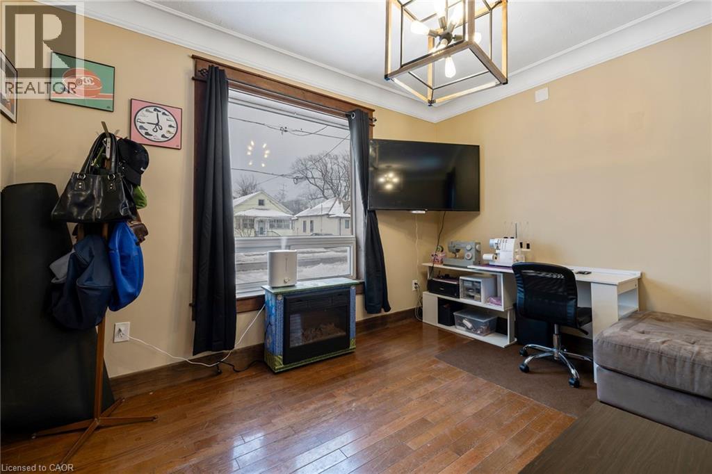 4731 Third Avenue, Niagara Falls, Ontario  L2E 4L7 - Photo 9 - 40778635