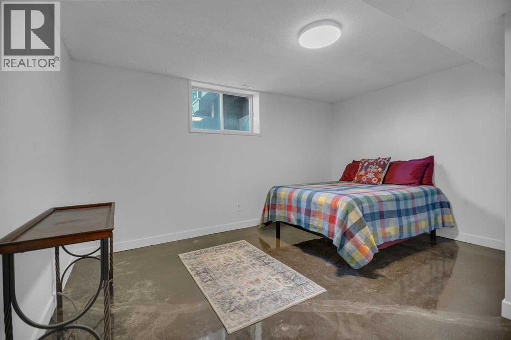 129 Midridge Place Se, Calgary, Alberta  T2X 1E4 - Photo 25 - A2262678