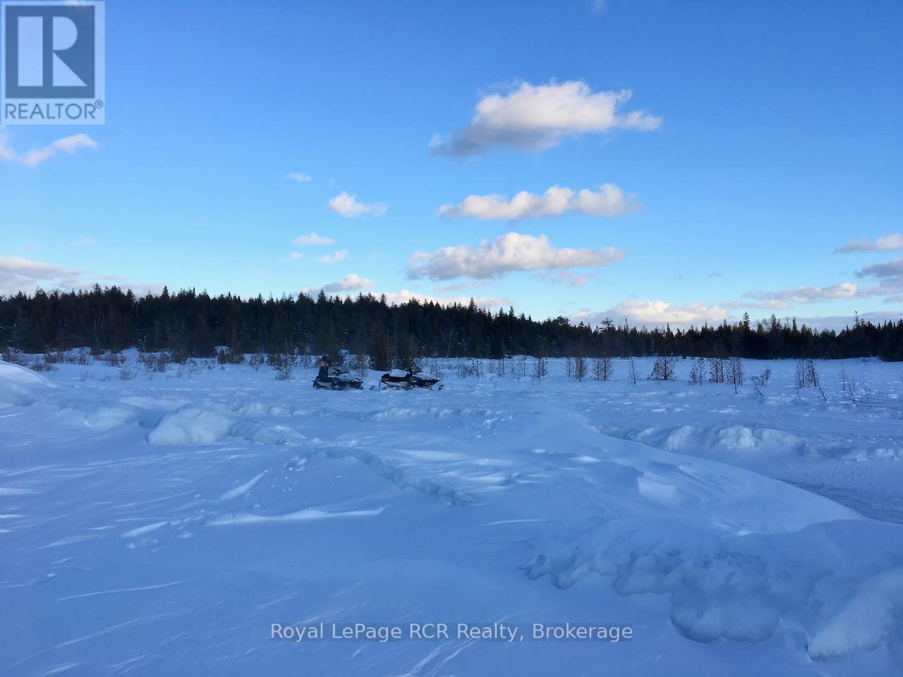 323 East Road, Northern Bruce Peninsula, Ontario  N0H 1W0 - Photo 46 - X12470753
