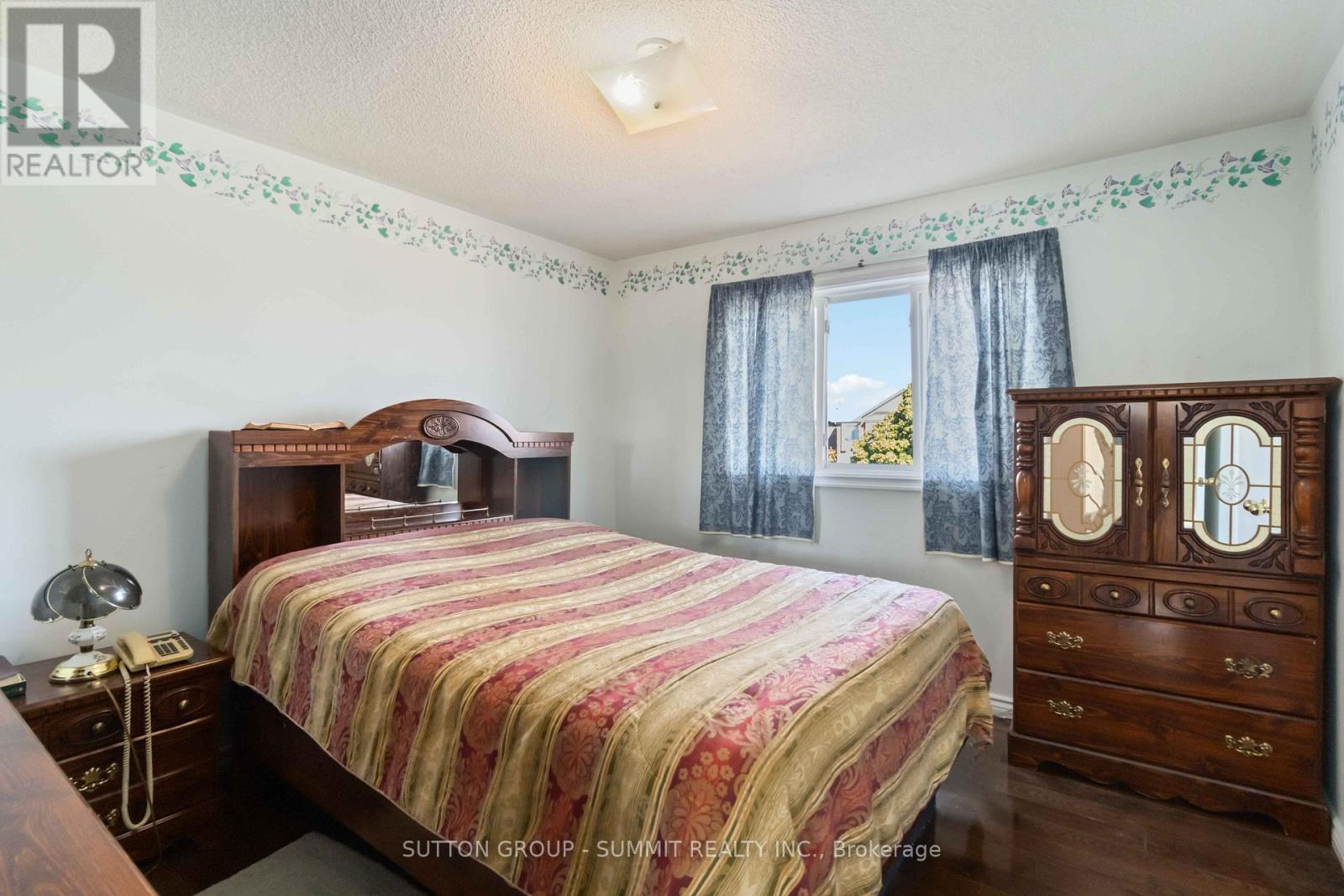 5607 Palmerston Crescent, Mississauga, Ontario  L5M 5Y6 - Photo 16 - W12470727