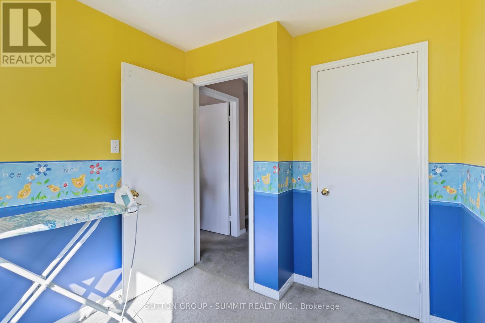 5607 Palmerston Crescent, Mississauga, Ontario  L5M 5Y6 - Photo 22 - W12470727