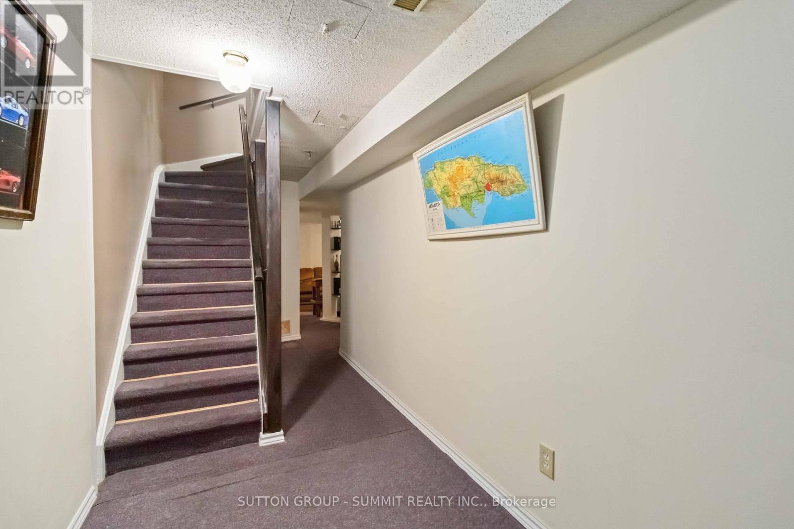 5607 Palmerston Crescent, Mississauga, Ontario  L5M 5Y6 - Photo 24 - W12470727