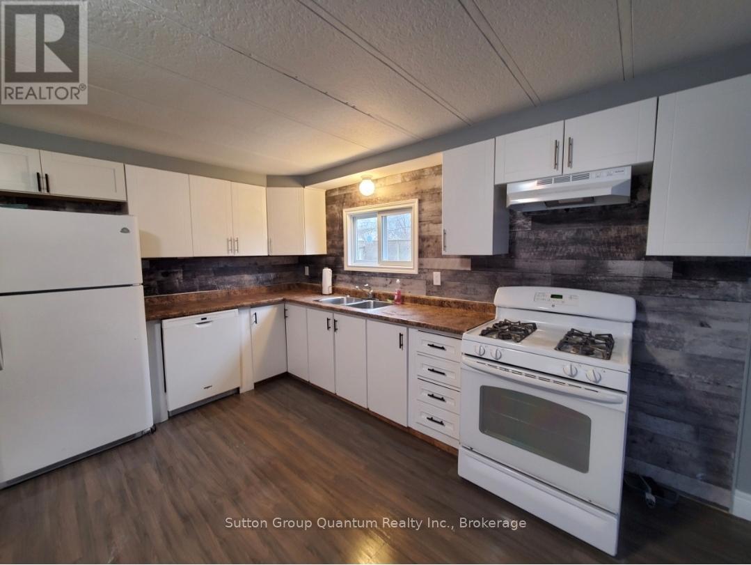 6189 Kister Road, Niagara Falls, Ontario  L2E 6X8 - Photo 24 - X12470754