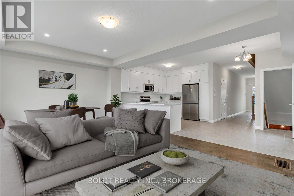 241 Tanglewood Drive, Hamilton, Ontario  L0R 1C0 - Photo 7 - X12470752