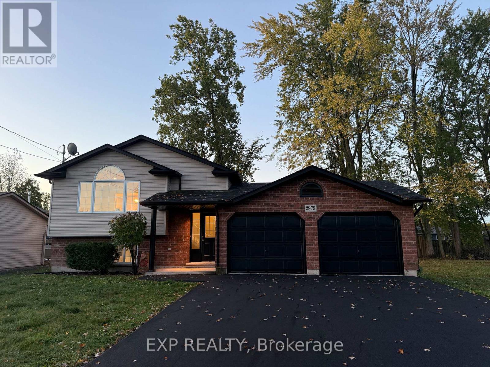 2979 RISELAY AVENUE, Fort Erie, Ontario