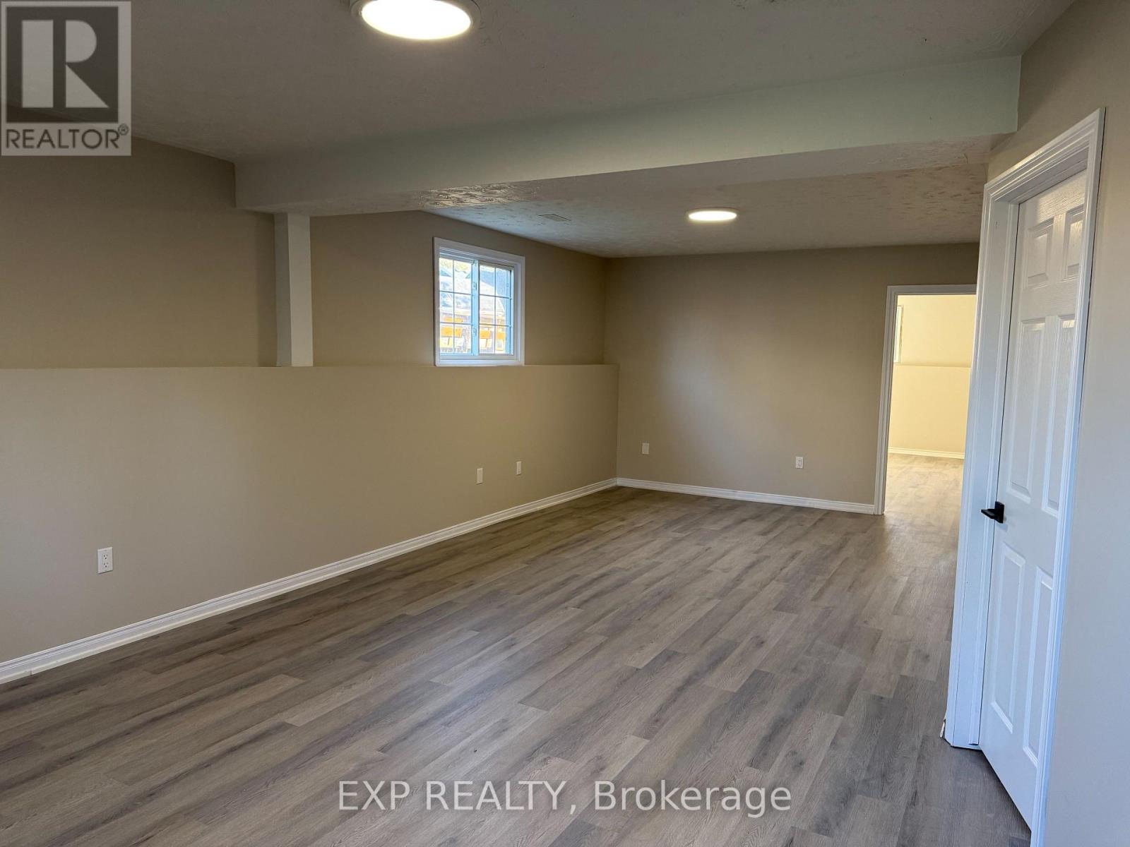 2979 Riselay Avenue, Fort Erie, Ontario  L0S 1N0 - Photo 19 - X12470764