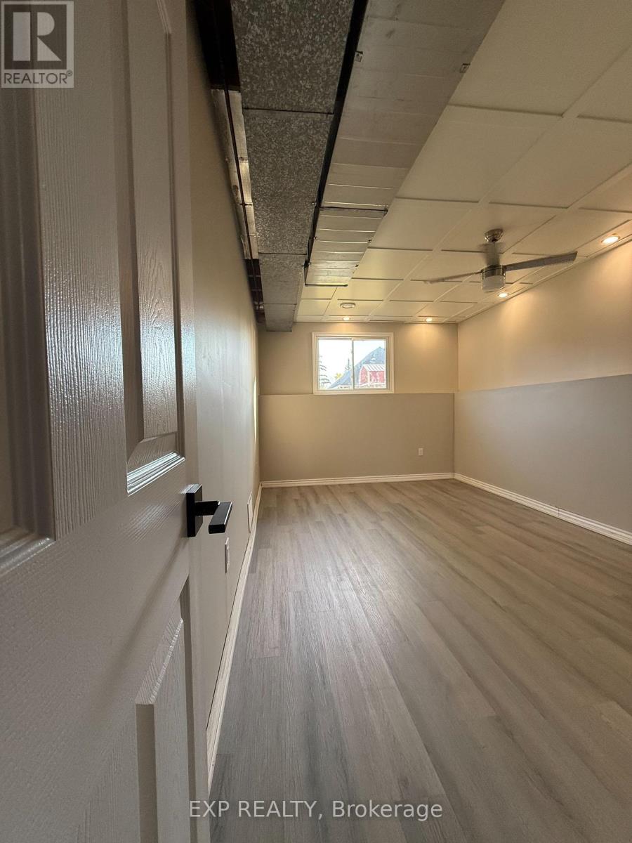 2979 Riselay Avenue, Fort Erie, Ontario  L0S 1N0 - Photo 25 - X12470764
