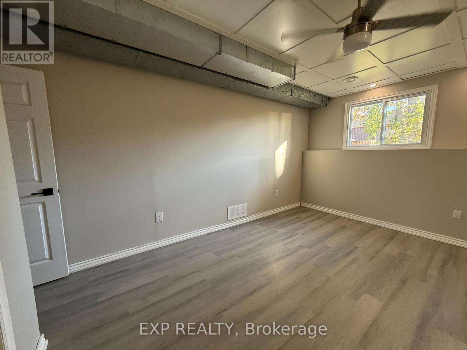 2979 Riselay Avenue, Fort Erie, Ontario  L0S 1N0 - Photo 27 - X12470764