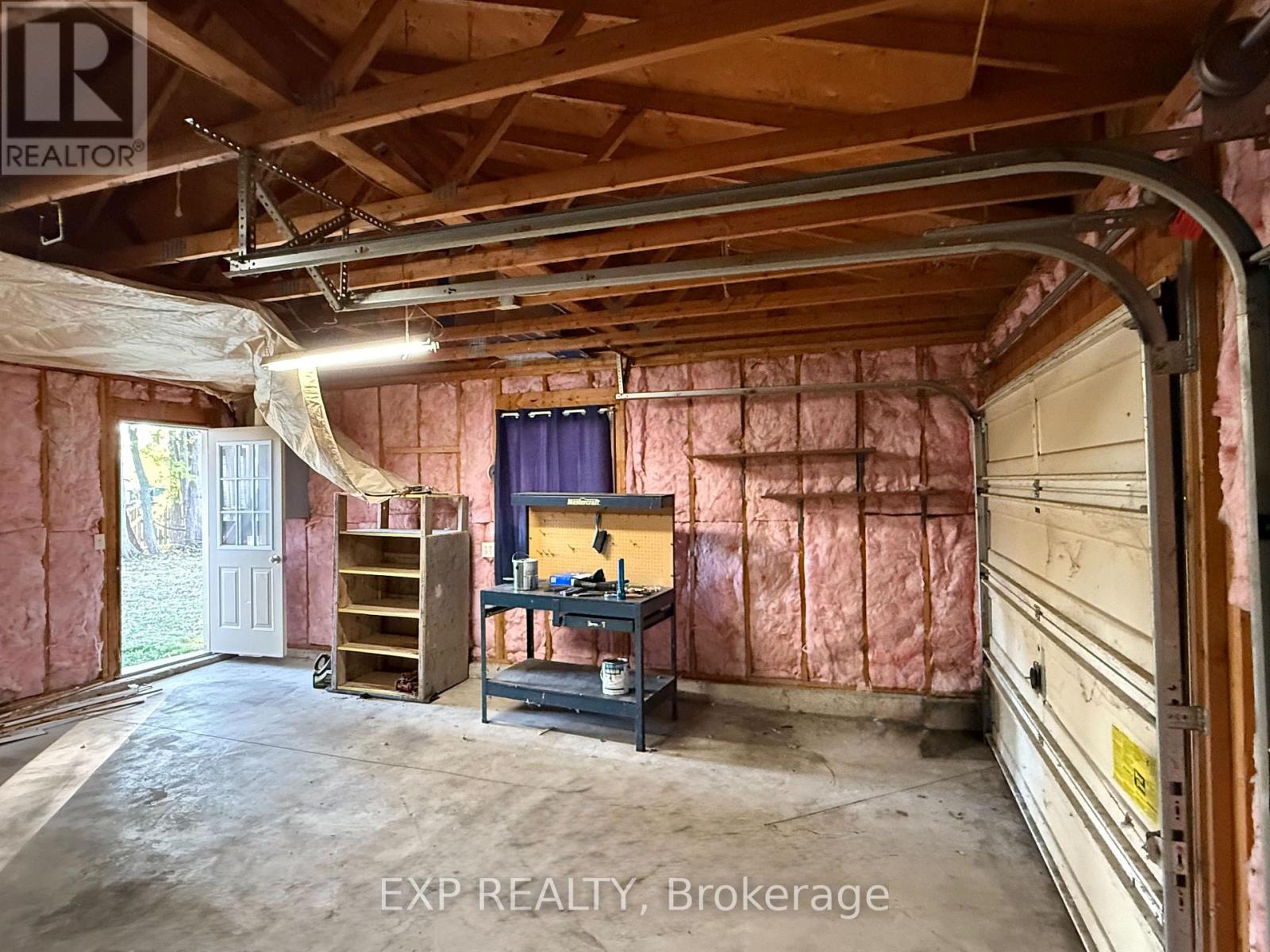 2979 Riselay Avenue, Fort Erie, Ontario  L0S 1N0 - Photo 34 - X12470764