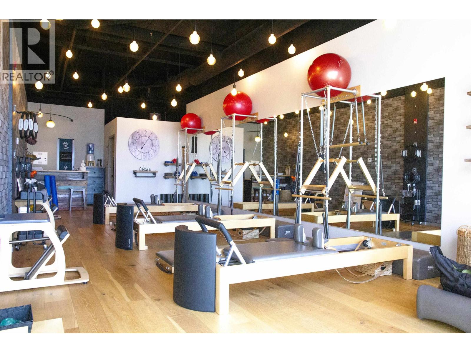 C105 5682 Wharf Avenue, Sechelt, British Columbia  V7Z 0J3 - Photo 5 - C8072919