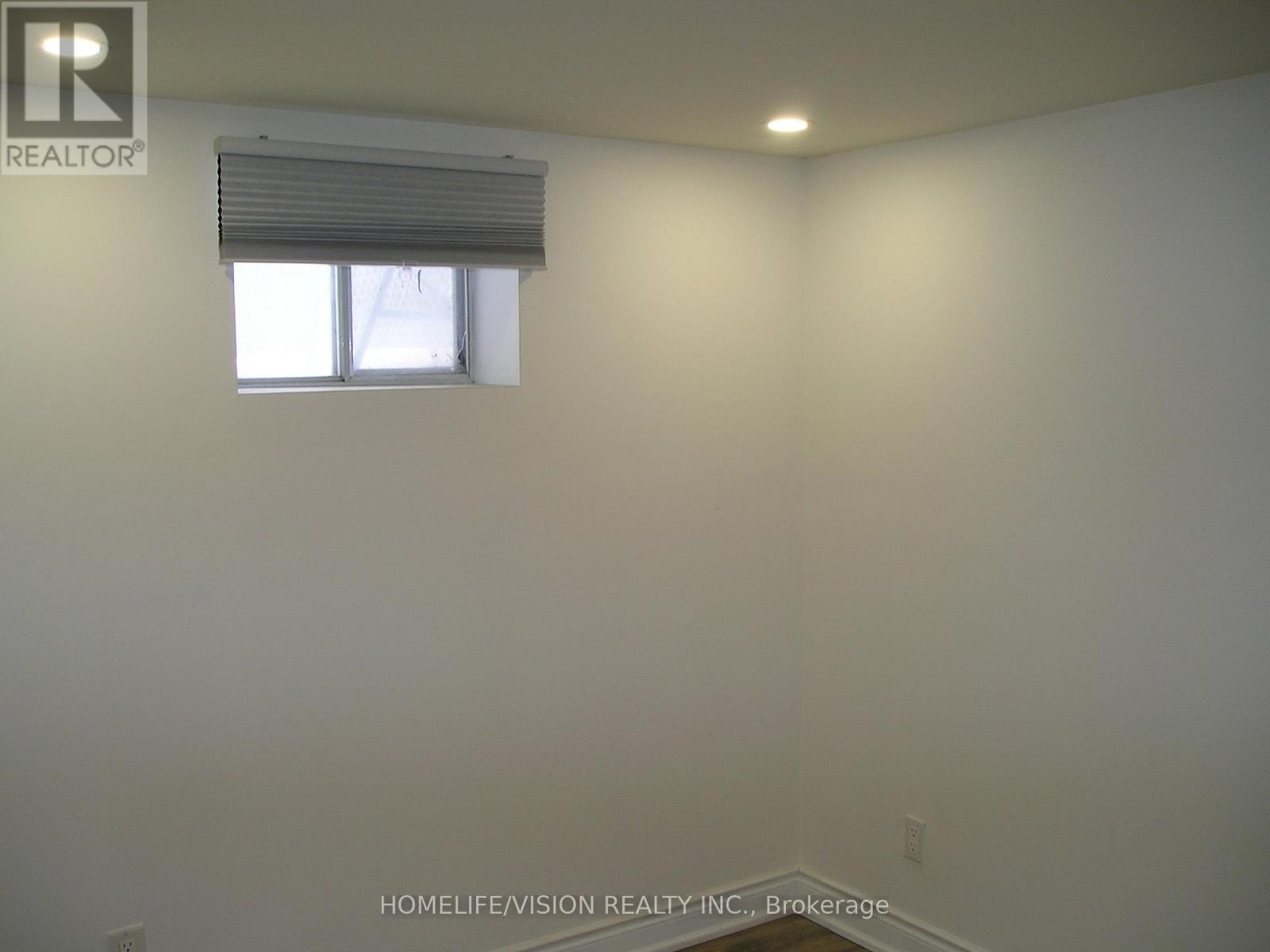 5 Orlando Boulevard, Toronto, Ontario  M1R 3N5 - Photo 39 - E12457356