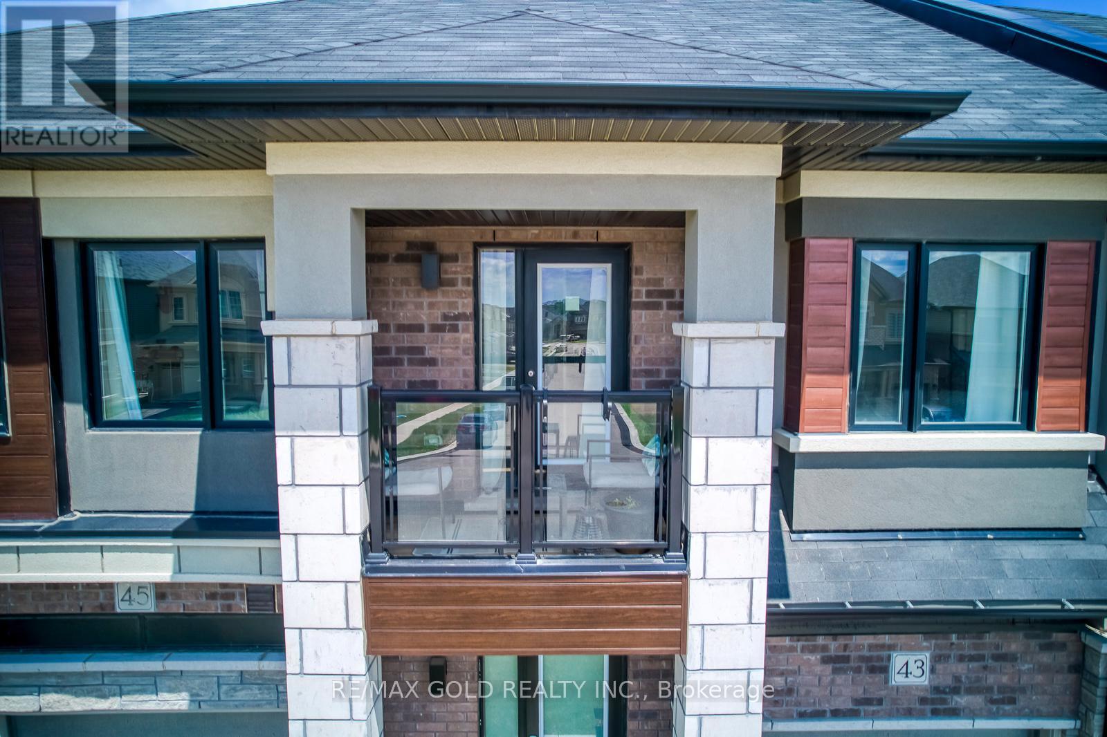 43 George Brier Drive W, Brant, Ontario  N3L 0L8 - Photo 2 - X12470641