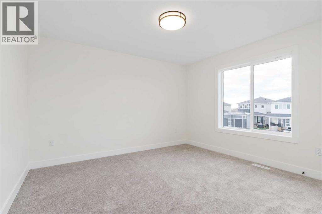 704 Mandalay Boulevard, Carstairs, Alberta  T0M 0N0 - Photo 25 - A2258188