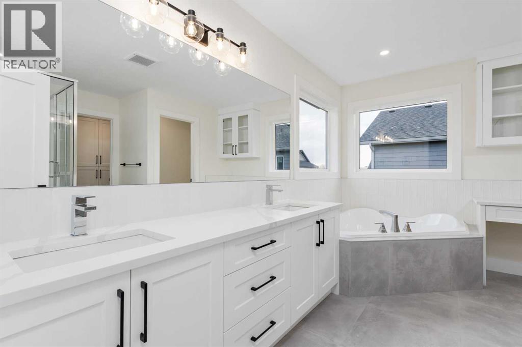 704 Mandalay Boulevard, Carstairs, Alberta  T0M 0N0 - Photo 30 - A2258188