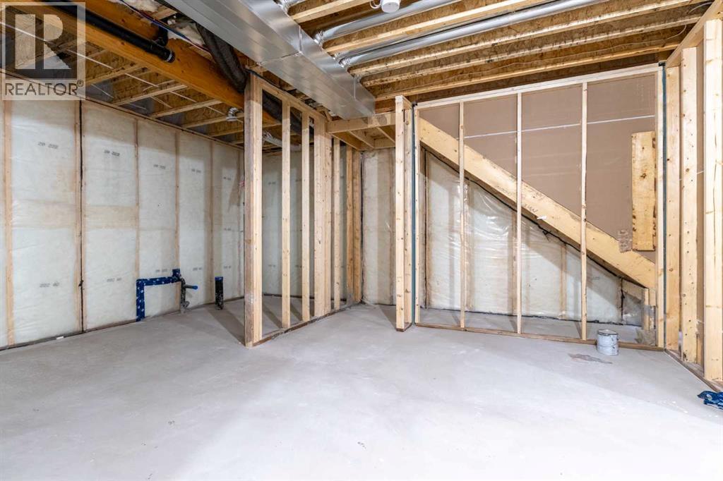 704 Mandalay Boulevard, Carstairs, Alberta  T0M 0N0 - Photo 32 - A2258188