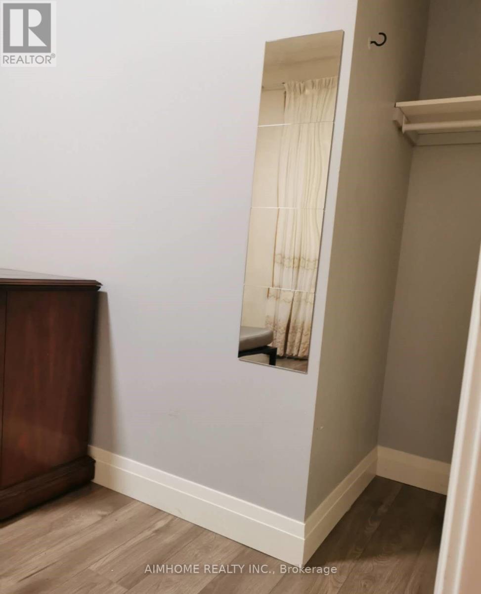 Mfl 1br - 44 Robinson Street, Toronto, Ontario  M6J 1L2 - Photo 2 - C12470758