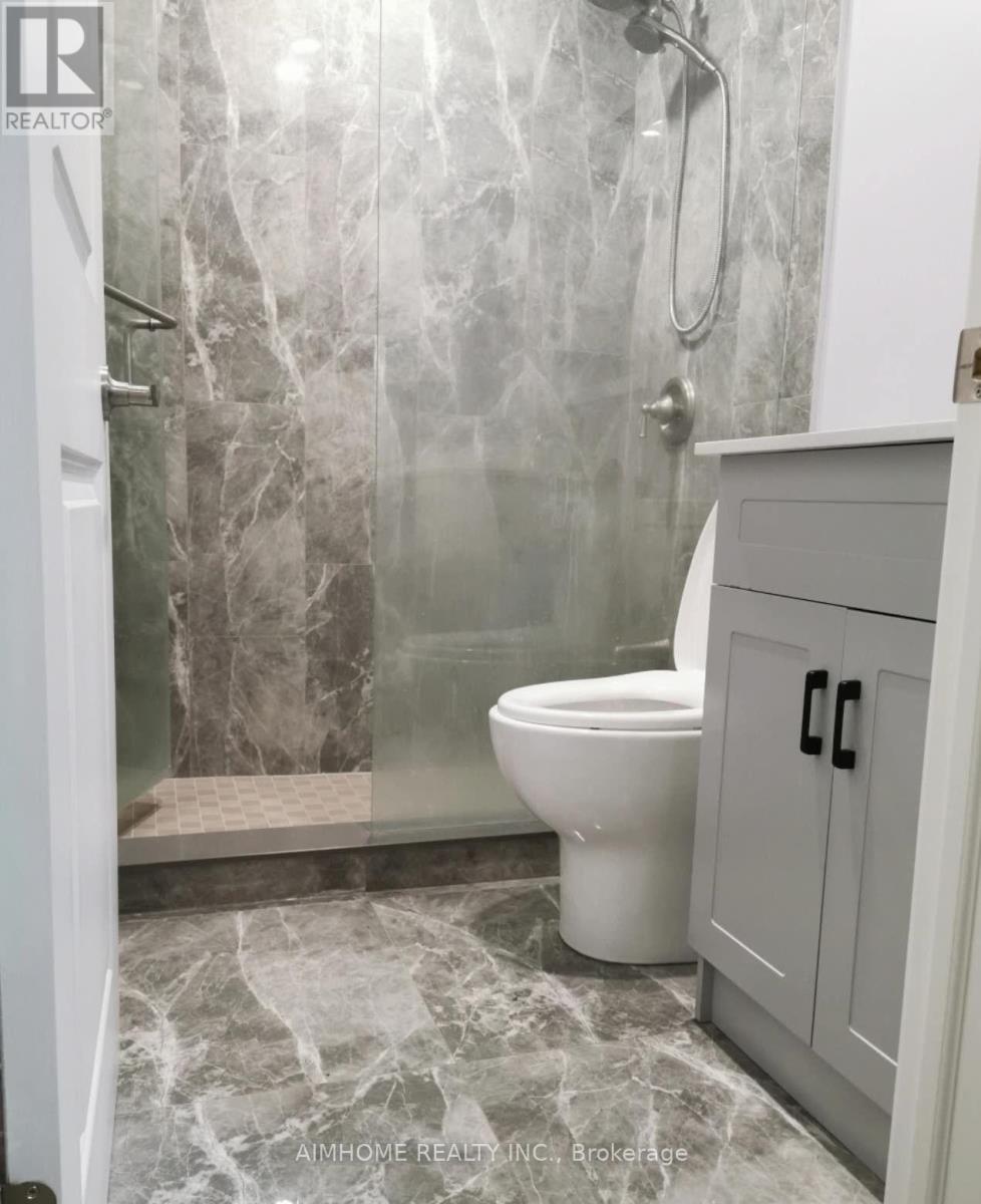 Mfl 1br - 44 Robinson Street, Toronto, Ontario  M6J 1L2 - Photo 3 - C12470758