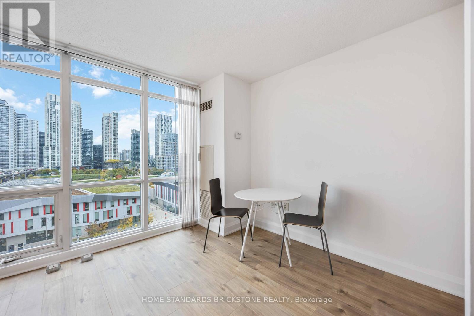 1116 - 11 Brunel Court, Toronto, Ontario  M5V 3Y3 - Photo 21 - C12470768