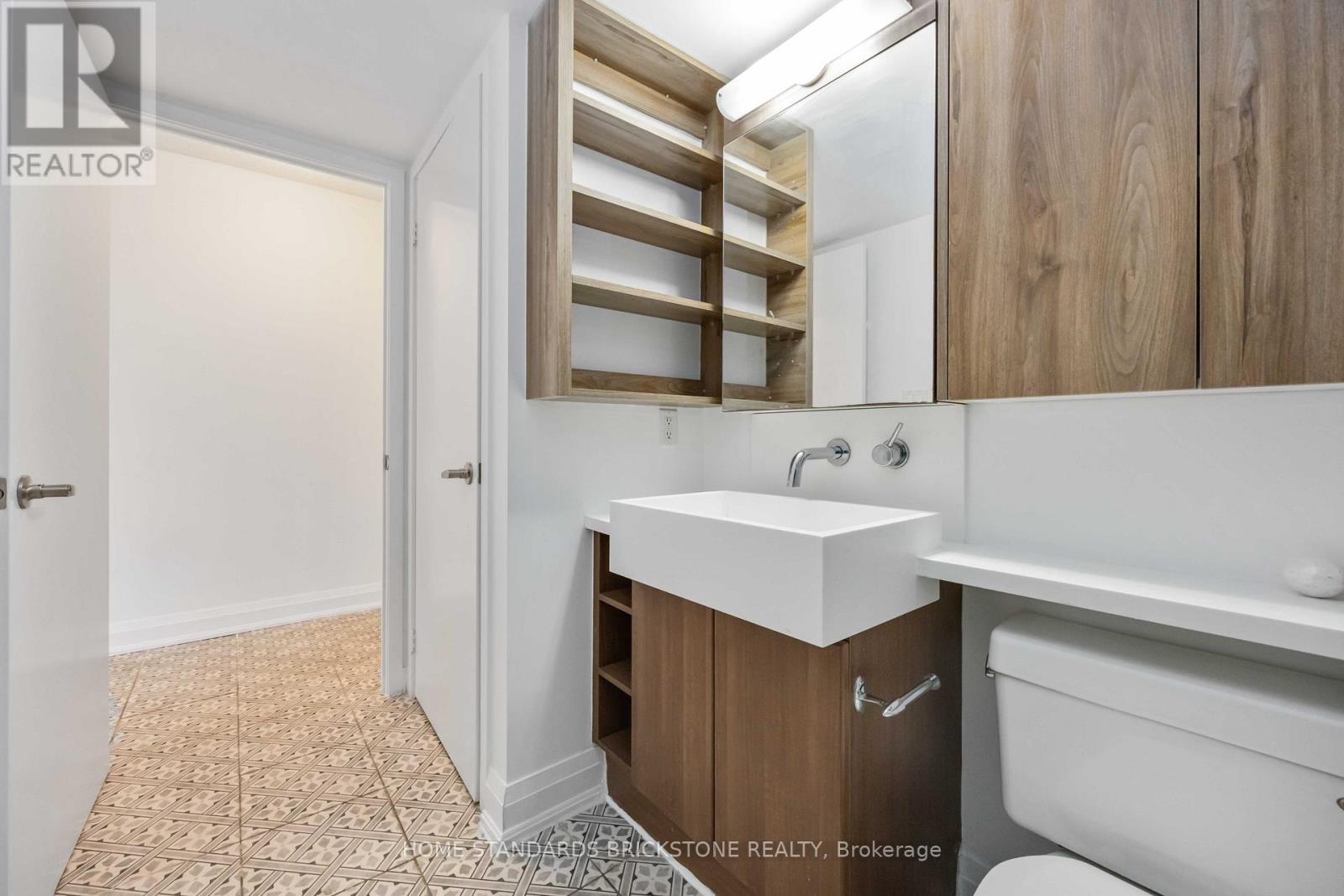 1116 - 11 Brunel Court, Toronto, Ontario  M5V 3Y3 - Photo 24 - C12470768