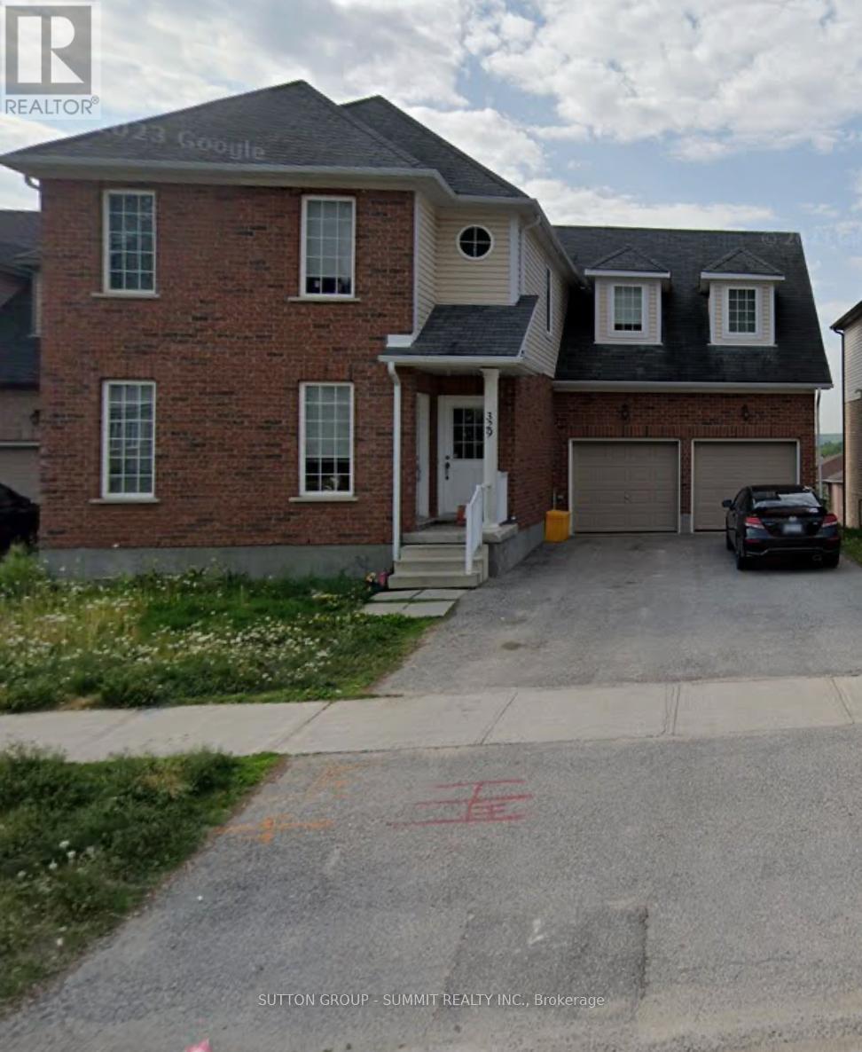 Upper - 329 Edgehill Drive, Barrie, Ontario  L4N 9X5 - Photo 1 - S12470749