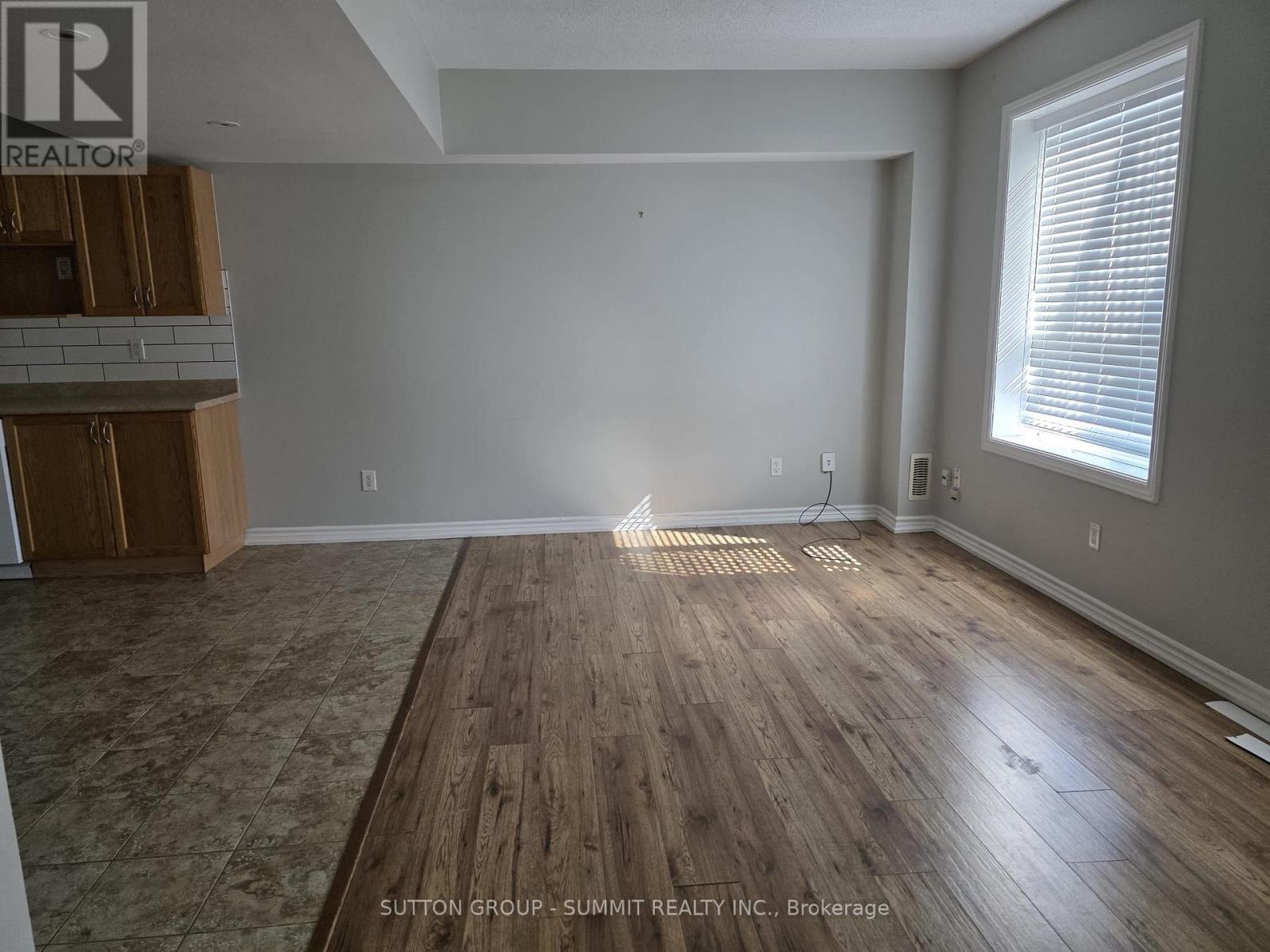 Lower - 329 Edgehill Drive, Barrie, Ontario  L4N 9X5 - Photo 4 - S12470750
