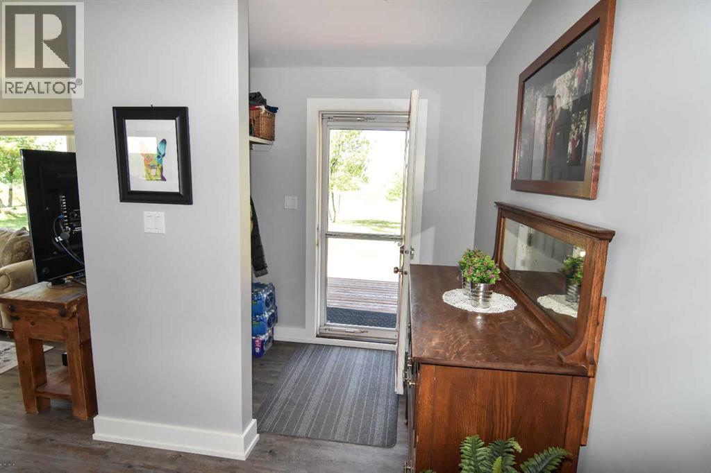 251017a &b Range Road 245, Rural Wheatland County, Alberta  T1P 0M3 - Photo 4 - A2226804