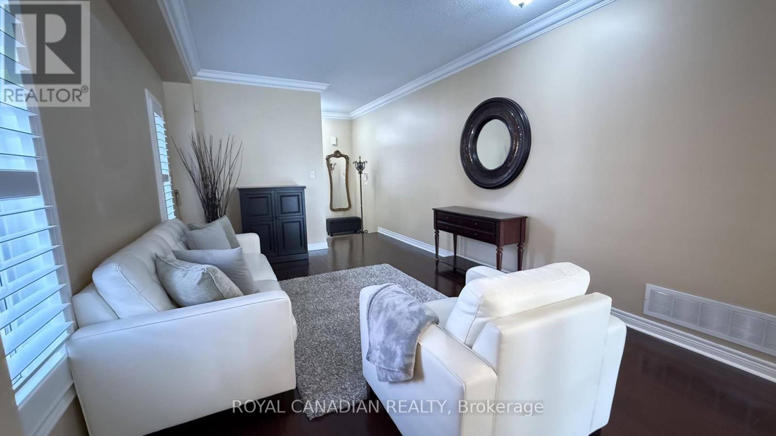 382 Sunny Meadow Boulevard, Brampton, Ontario  L6R 0N9 - Photo 19 - W12470757