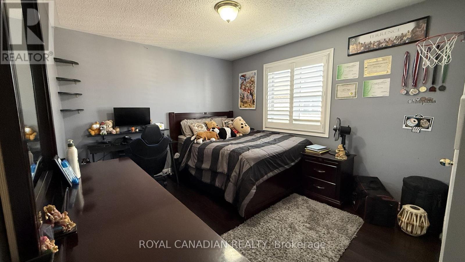 382 Sunny Meadow Boulevard, Brampton, Ontario  L6R 0N9 - Photo 35 - W12470757