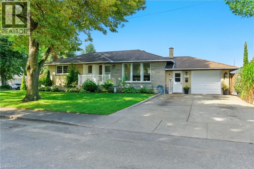 6775 Joyce Avenue, Niagara Falls, Ontario  L2G 4R6 - Photo 1 - 40780420