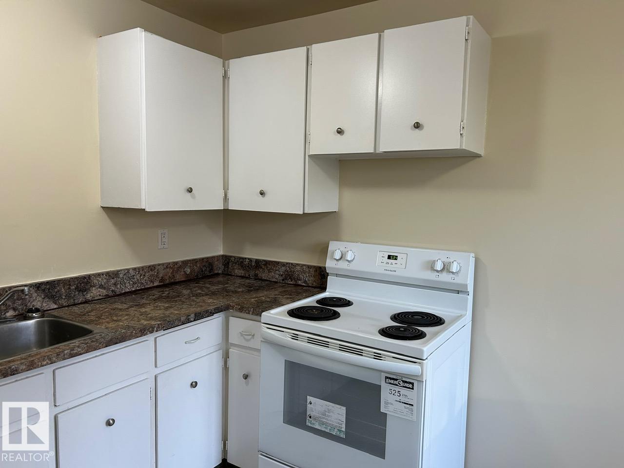 130 Roseland Vg Nw, Edmonton, Alberta  T5E 5R6 - Photo 7 - E4462722