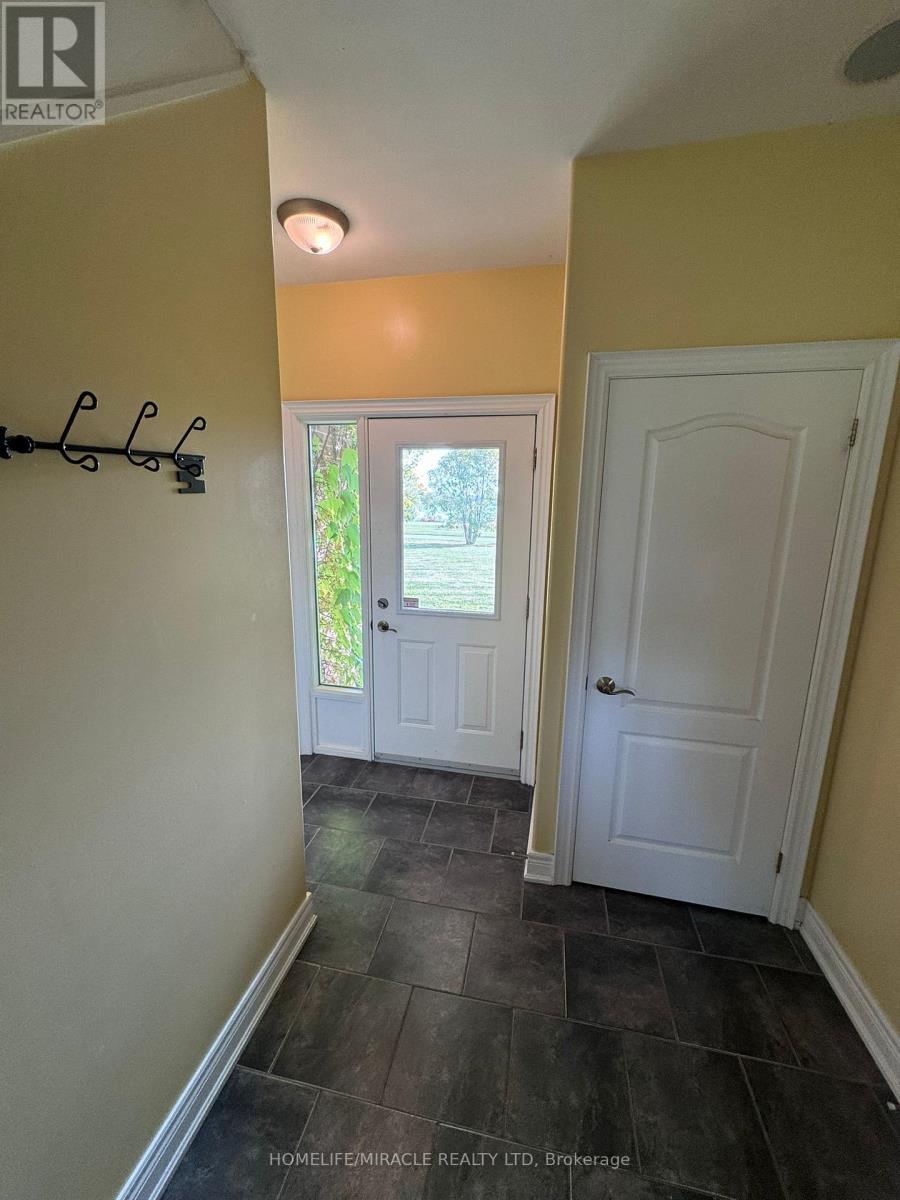 11257 Niagara Parkway, Niagara Falls, Ontario  L2E 6S6 - Photo 17 - X12470761