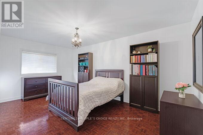 49 Humber Forest Court, Vaughan, Ontario  L4H 1N3 - Photo 23 - N12470776