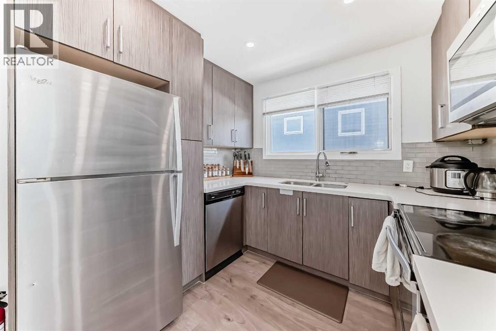 56 Falmead Road Ne, Calgary, Alberta  t3j 1g8 - Photo 7 - A2244446