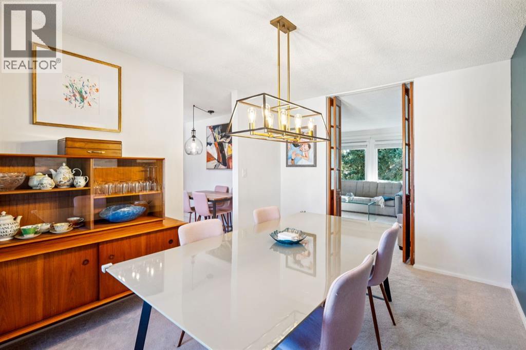 1044 Cannock Place Sw, Calgary, Alberta  T2W 1M7 - Photo 6 - A2264108