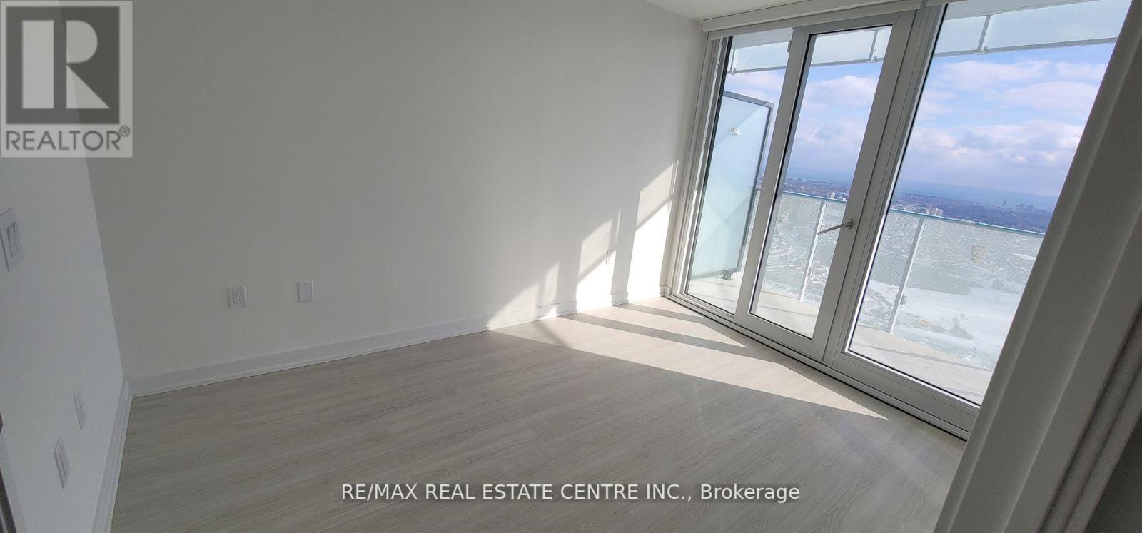 4506 - 3883 Quartz Road, Mississauga, Ontario  L5B 0M4 - Photo 3 - W12470777
