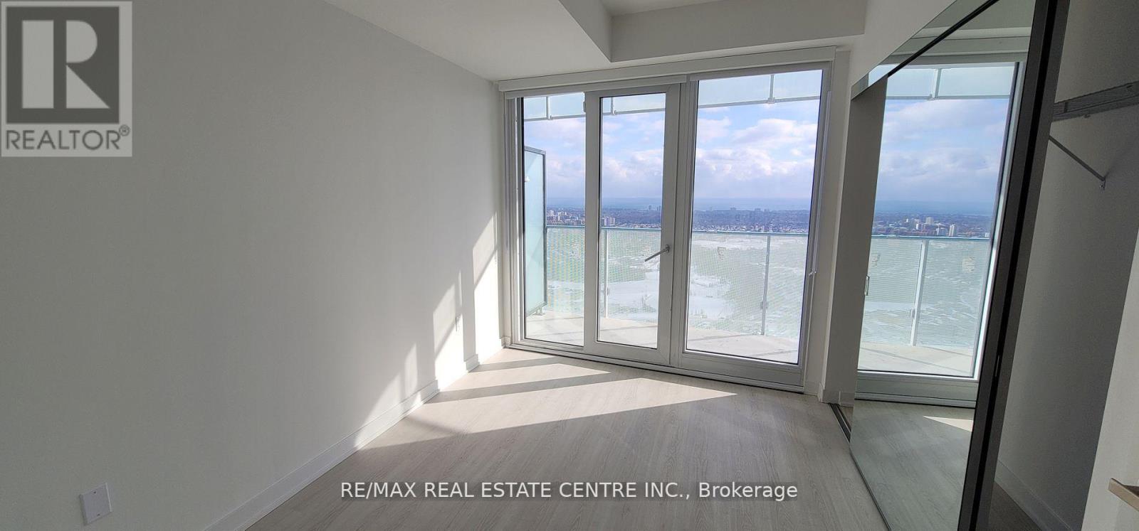 4506 - 3883 Quartz Road, Mississauga, Ontario  L5B 0M4 - Photo 5 - W12470777
