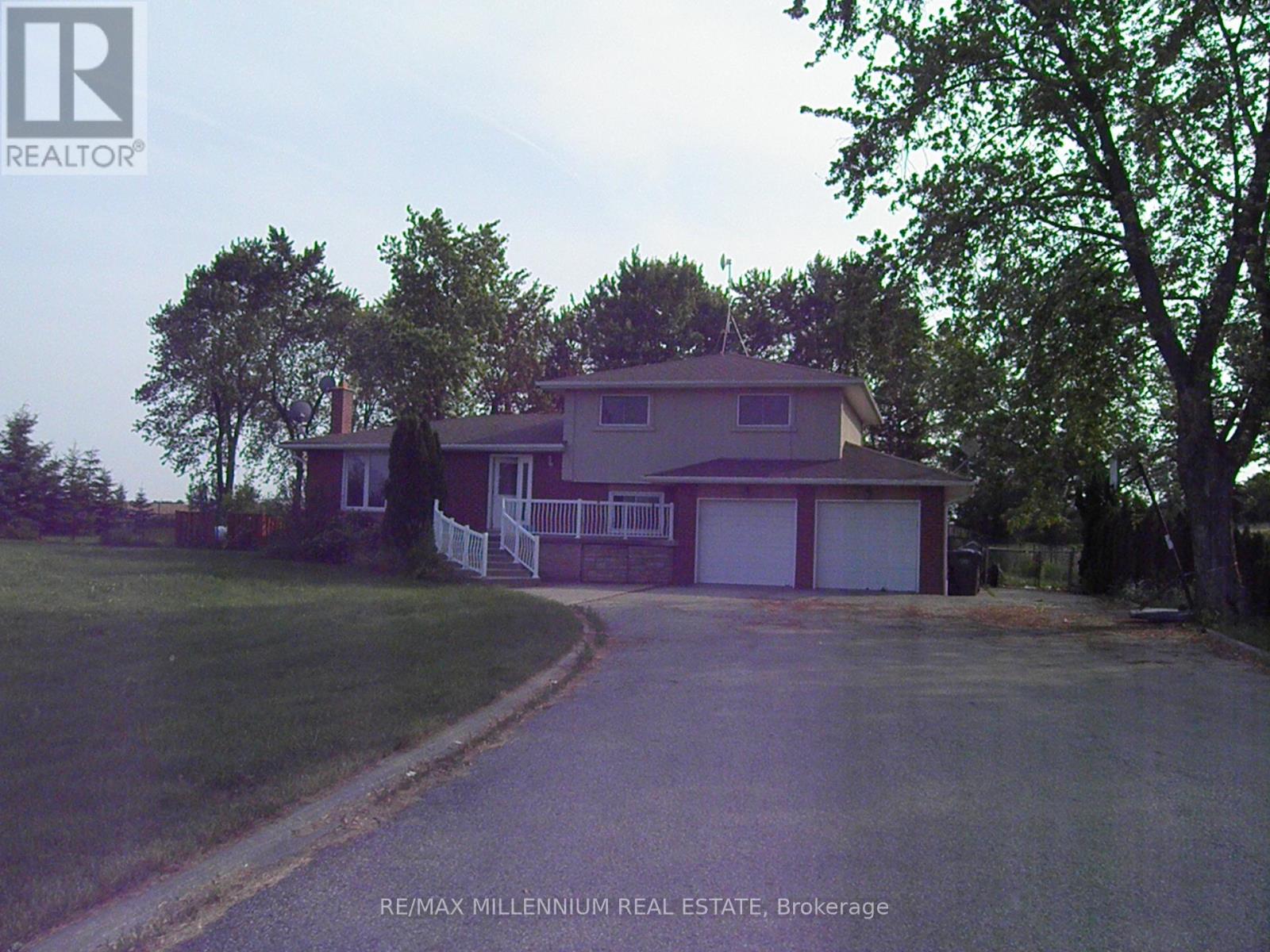14384 Humber Station Road, Caledon, Ontario  L6P 3M5 - Photo 2 - W12470779