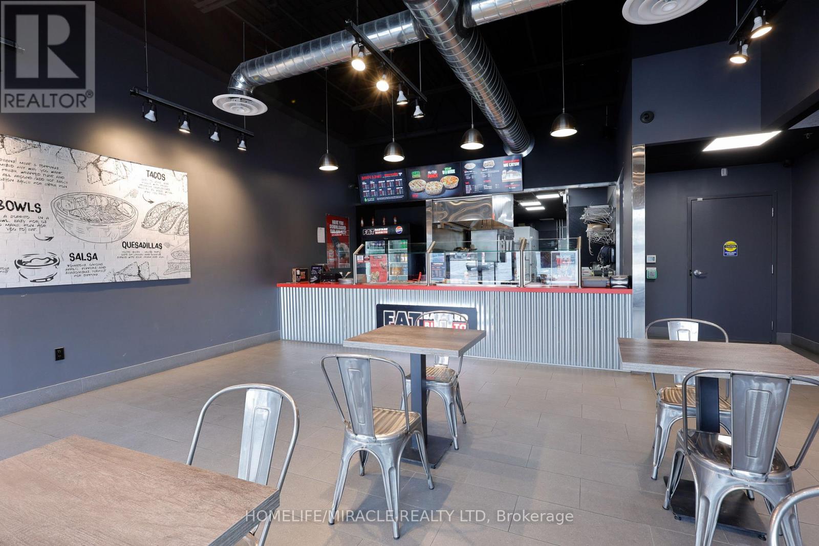 14 - 603 Colborne Street E, Brantford, Ontario  N3S 7S8 - Photo 8 - X12470772