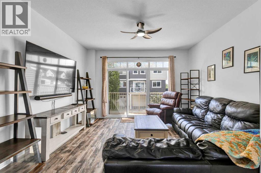 53 Skyview Ranch Manor Ne, Calgary, Alberta  T3N 0R6 - Photo 7 - A2260041