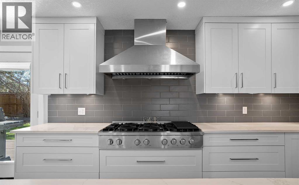 23 Deerbrook Road Se, Calgary, Alberta  T2J 6G5 - Photo 11 - A2245538