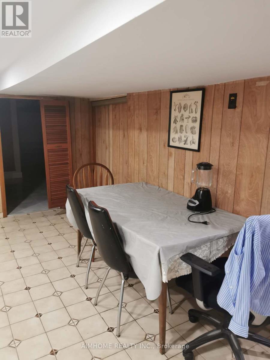 Bsm Apt - 44 Robinson Street, Toronto, Ontario  M6J 1L2 - Photo 7 - C12470782