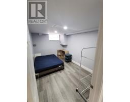 BSM APT - 44 ROBINSON STREET, Toronto, Ontario