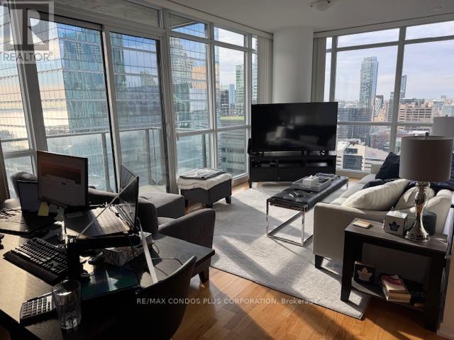 3901 - 55 Bremner Boulevard, Toronto, Ontario  M5J 0A6 - Photo 2 - C12470791