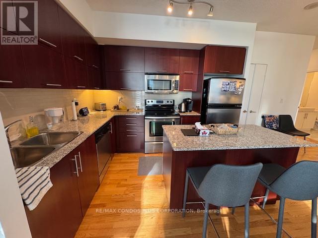 3901 - 55 Bremner Boulevard, Toronto, Ontario  M5J 0A6 - Photo 4 - C12470791