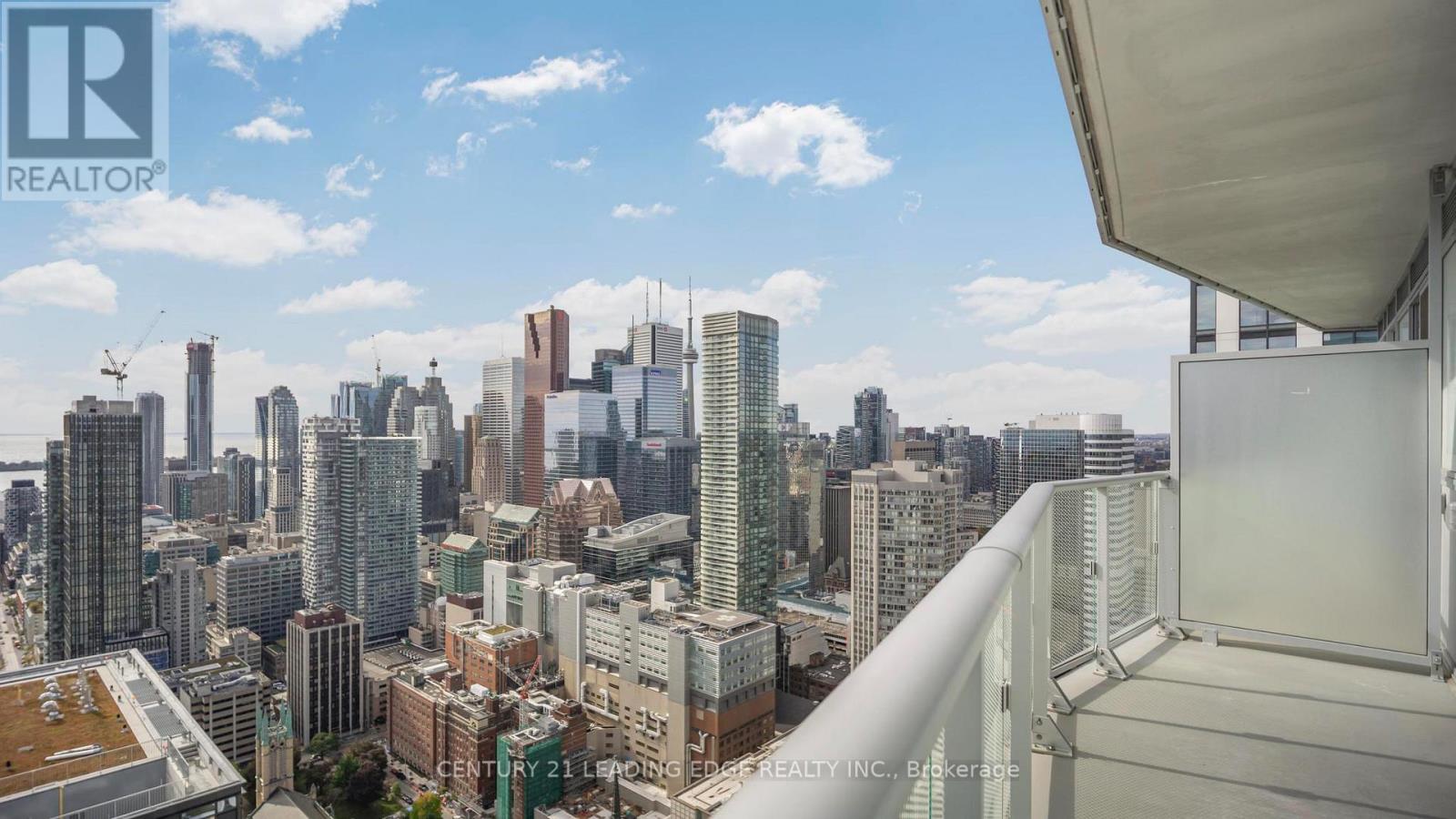 4809 - 100 Dalhousie Street, Toronto, Ontario  M5B 0C7 - Photo 1 - C12470808