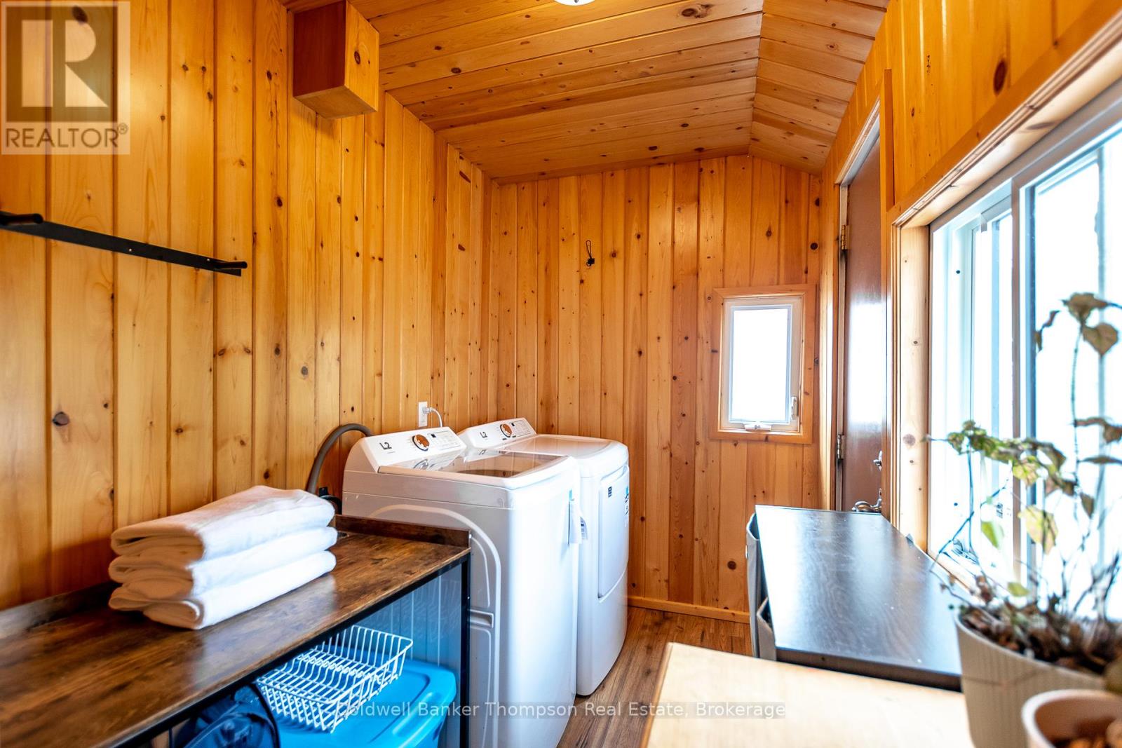 112 Ryerson Crescent, Burk's Falls, Ontario  P0A 1C0 - Photo 12 - X12208281