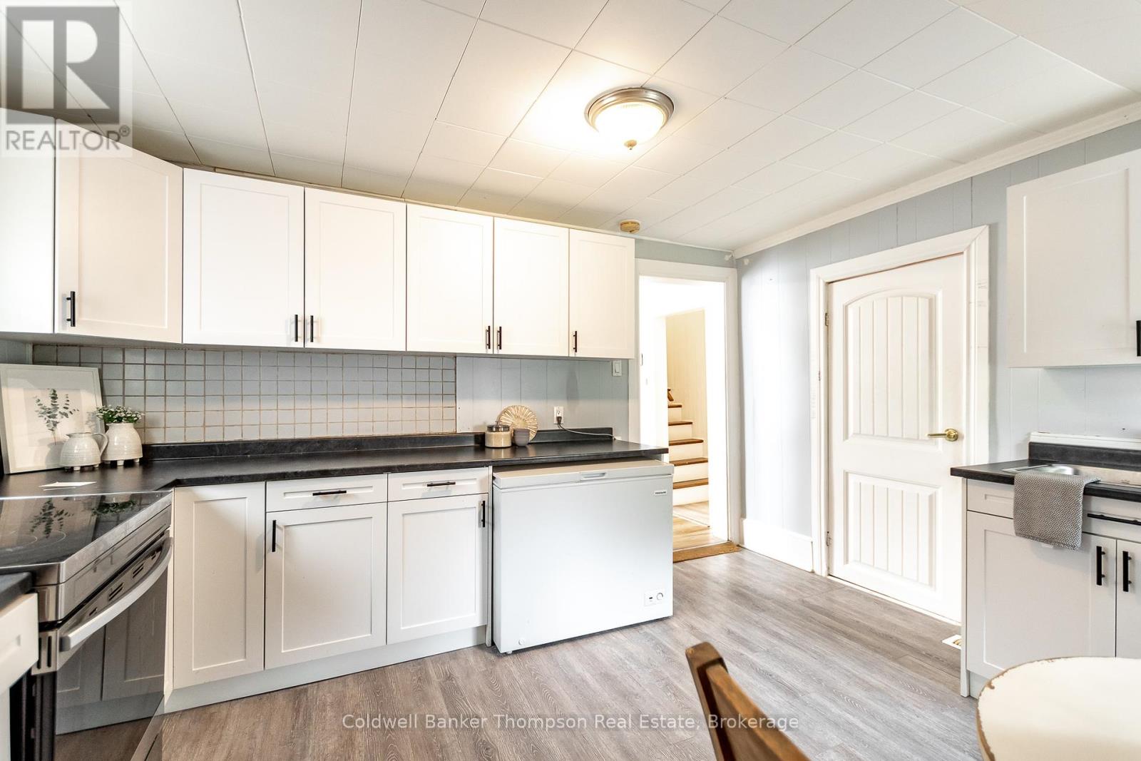 112 Ryerson Crescent, Burk's Falls, Ontario  P0A 1C0 - Photo 10 - X12208281