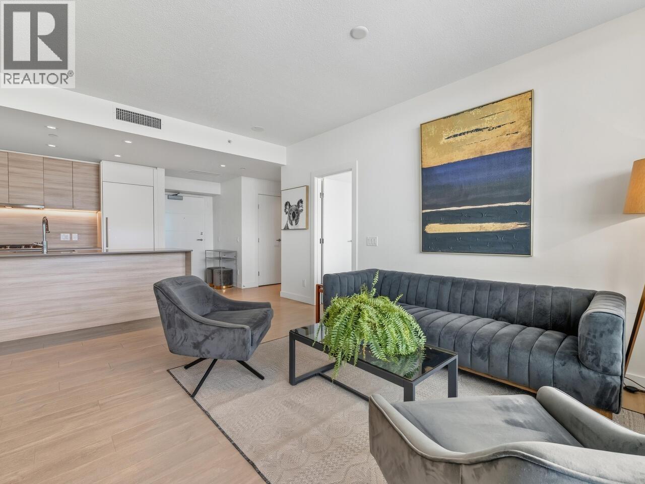 3203 908 Quayside Drive, New Westminster, British Columbia  V3M 0L4 - Photo 2 - R3059278